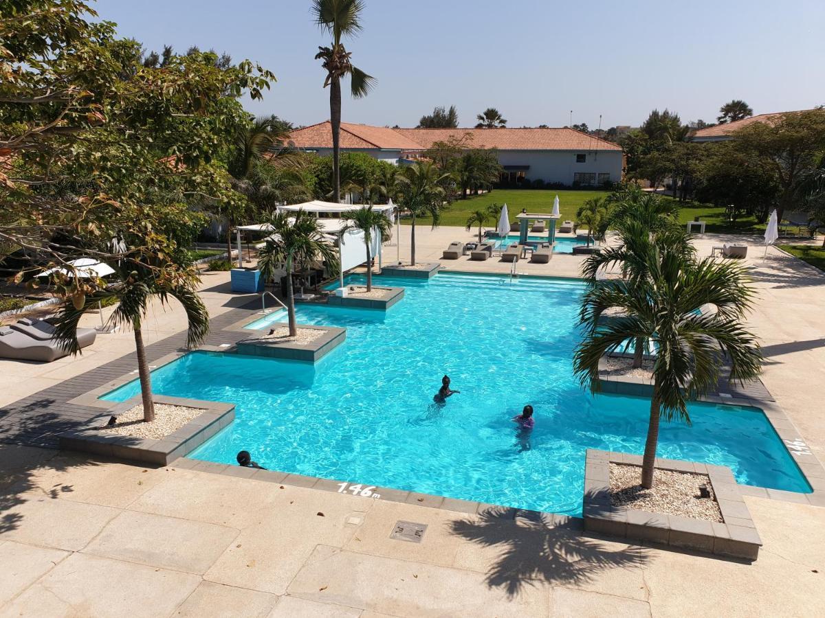 Djembe Beach Resort Kololi Exterior photo