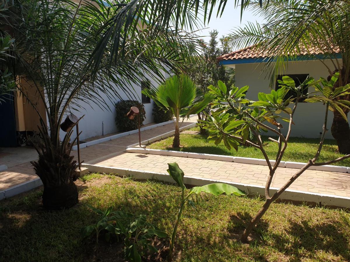 Djembe Beach Resort Kololi Exterior photo