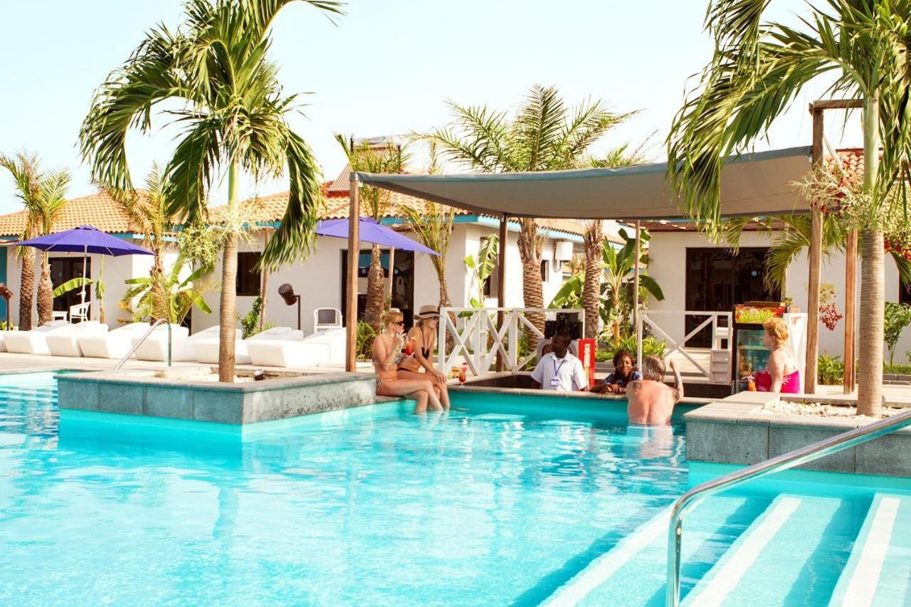 Djembe Beach Resort Kololi Exterior photo