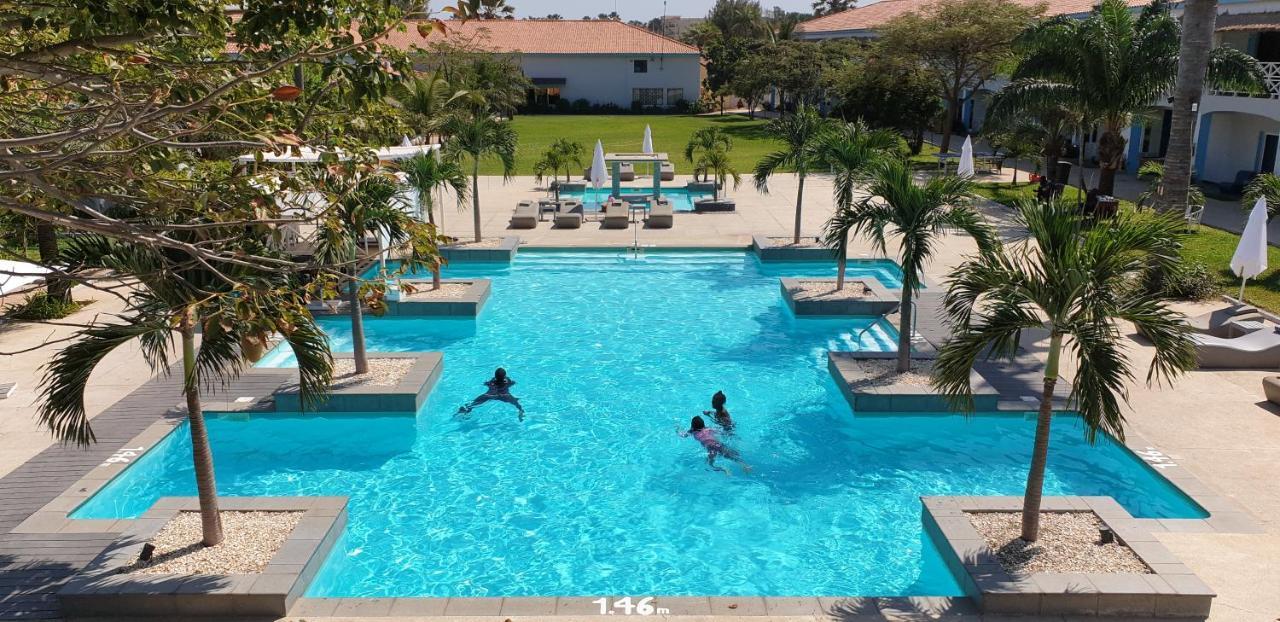 Djembe Beach Resort Kololi Exterior photo