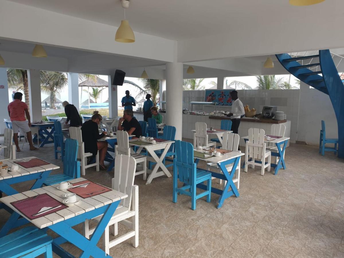 Djembe Beach Resort Kololi Exterior photo